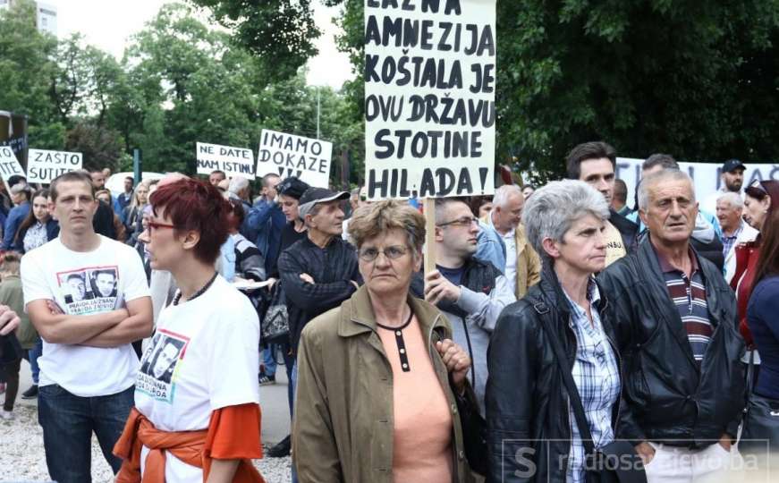 Građani se okupljaju: Banjalučani i Sarajlije dižu glas za Davida i Dženana 